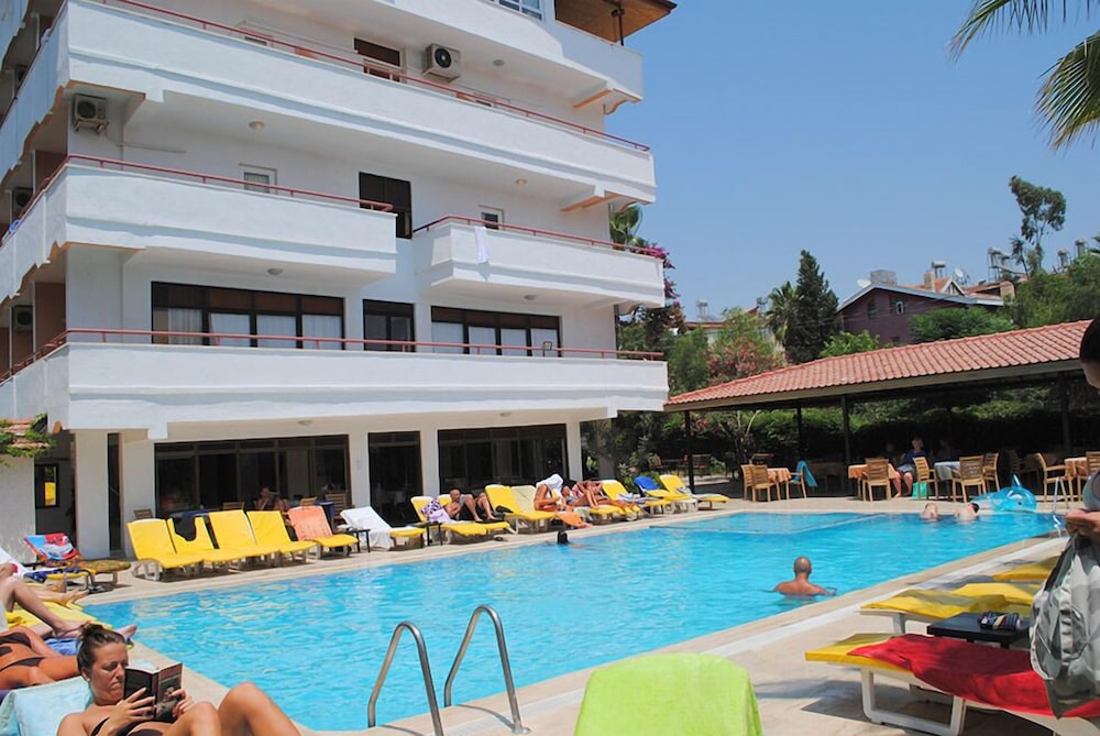 Beyaz Saray Hotel - last minute hotel in Side