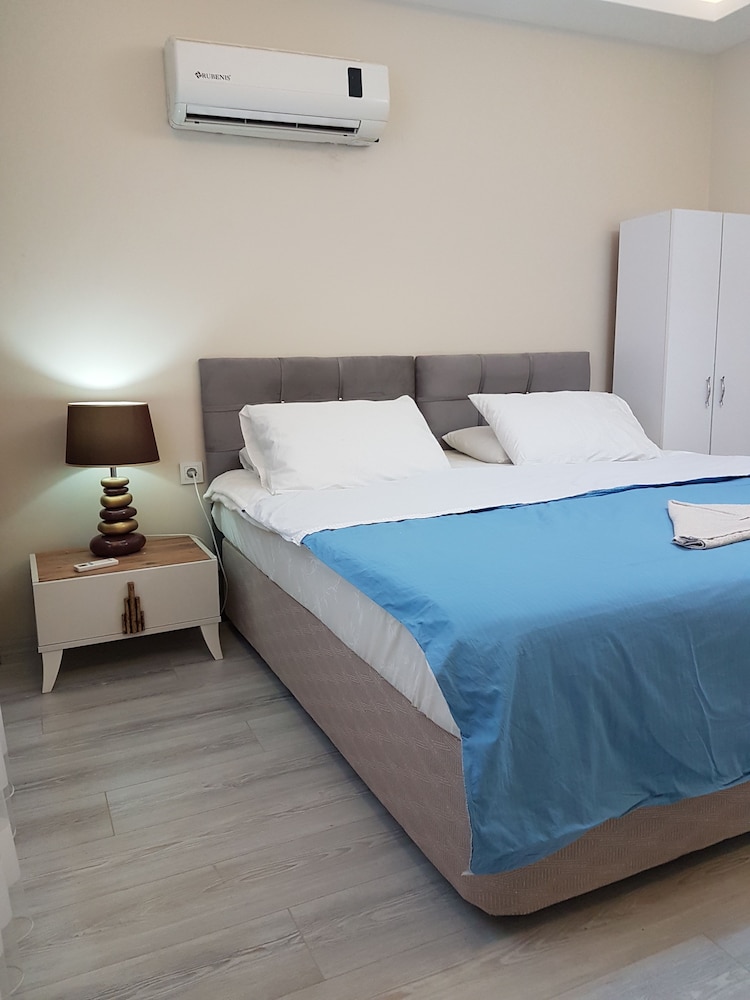 Yesilyurt Pansiyon Hotel — Izmir