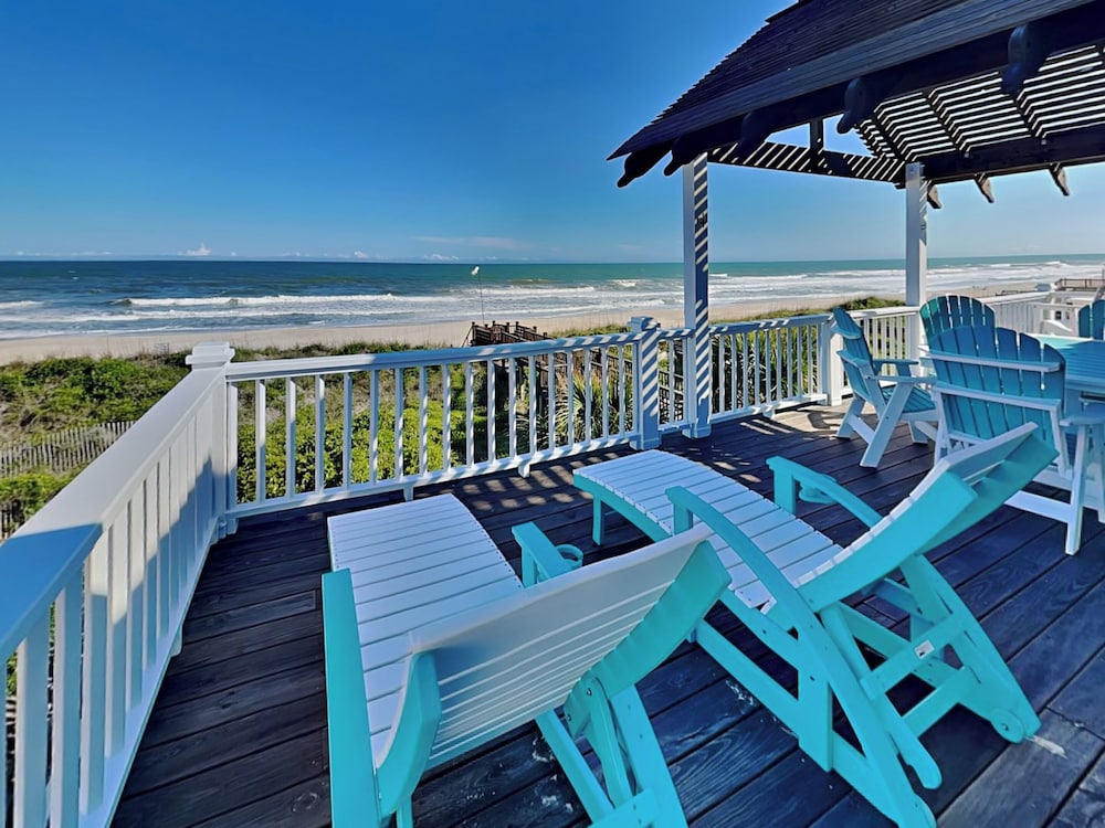 Blue Me A Wave by Topsail Realty in Sneads Ferry, United States