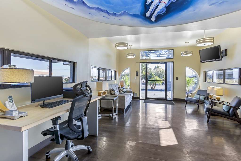 Best Western Space Age Lodge - photo 8
