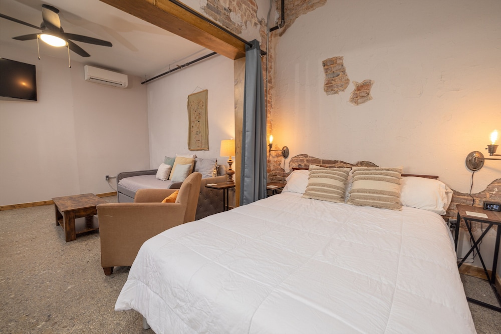 Hartwell Suites - photo 28