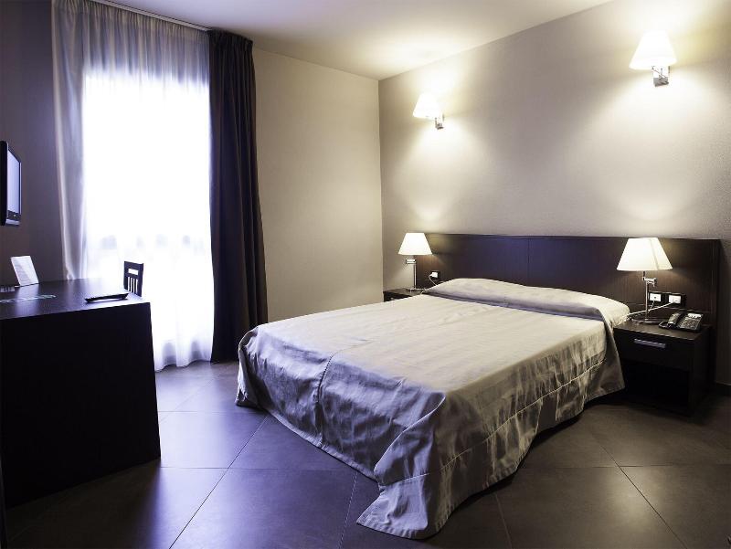 Hotel Le Badie — hotel in Castellina Marittima