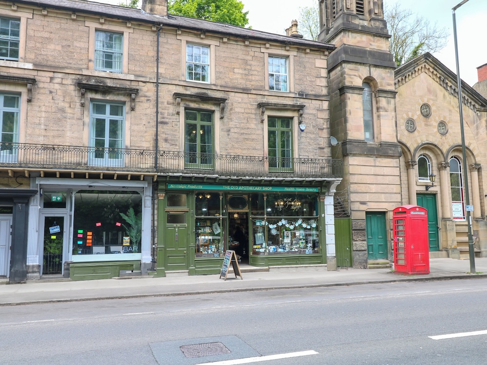 The Old Apothecary — 4-Star Luxury Hotel in Matlock, United Kingdom
