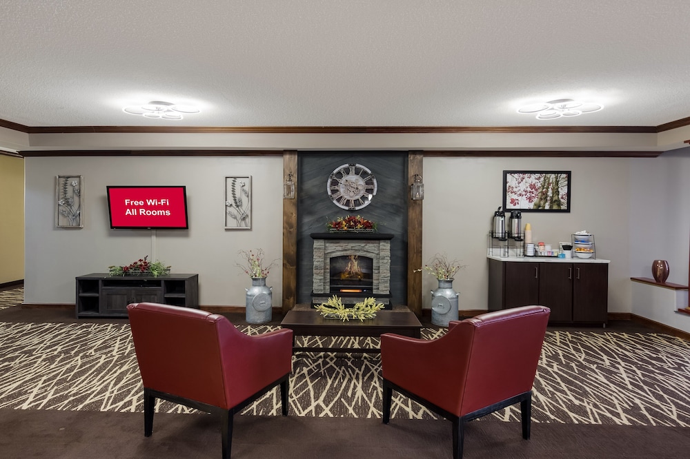 Red Roof Inn & Suites Bloomsburg Mifflinville - photo 28