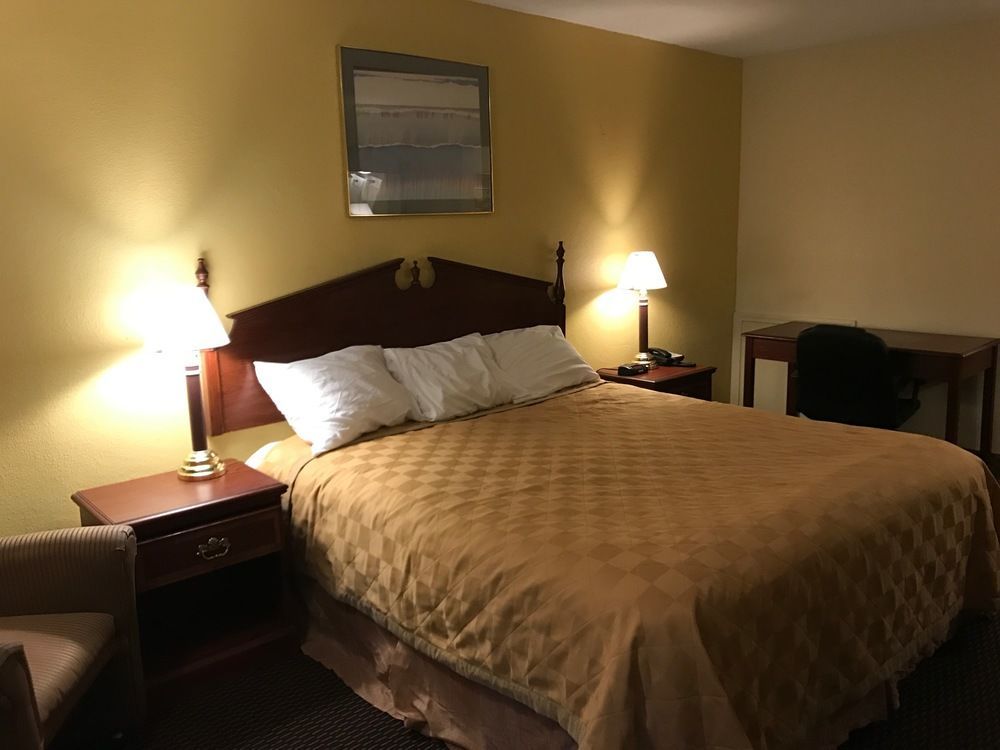Travelodge Columbus East Near Reynoldsburg - photo 15