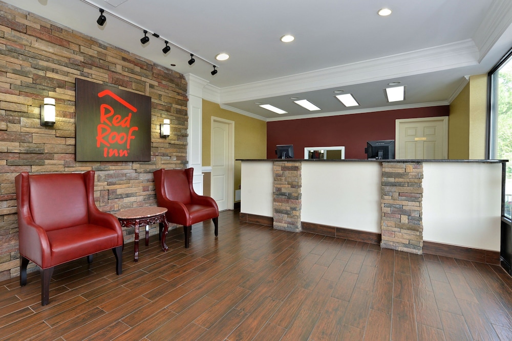 Red Roof Inn Dalton - photo 3