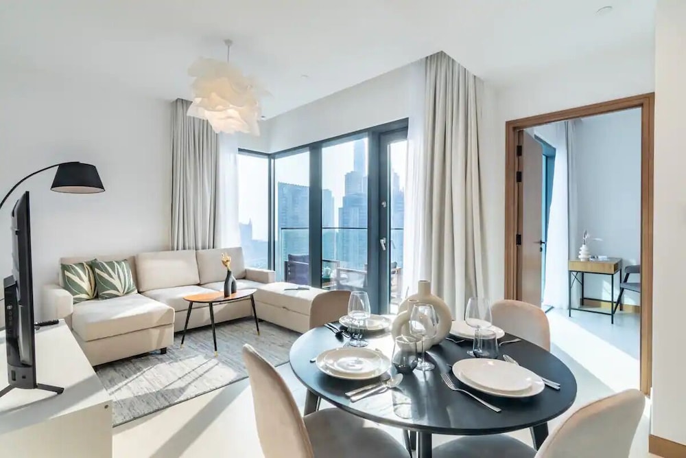 Welcome Home Apartments VIDA Marina Full Marina view High Floor — 4-Star Luxury Hotel in Dubai, United Arab Emirates
