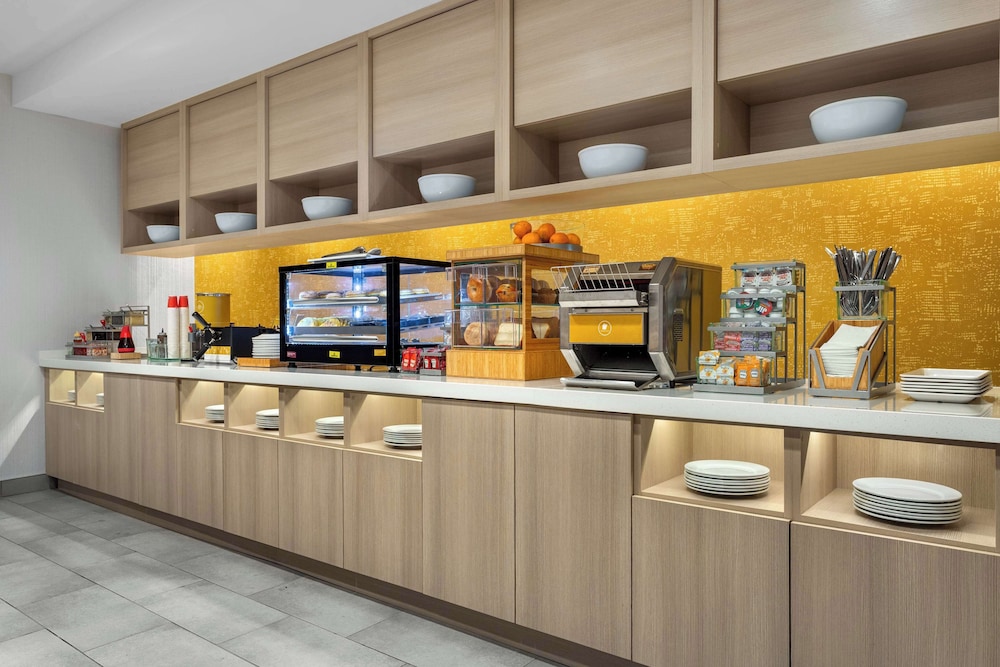 Home2 Suites by Hilton Indianapolis North at Intech Park - photo 30