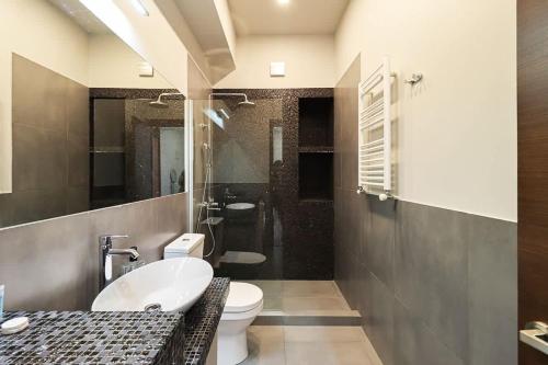 Modern Vake Retreat By Wehost