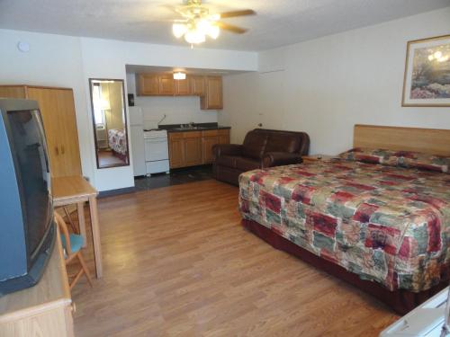 Grand Rapids Inn - photo 5