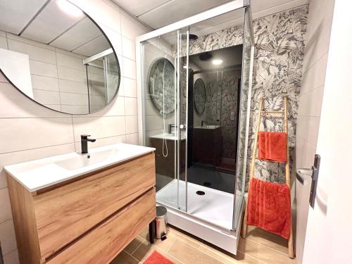 Studio meublé Calais La Plage. in Calais, France