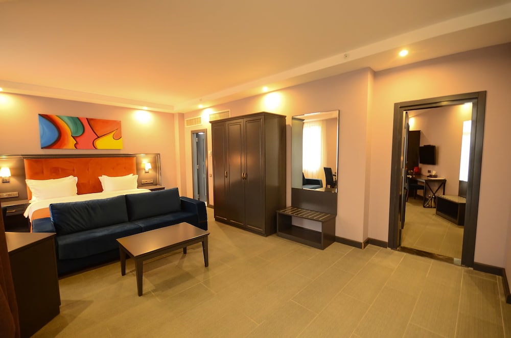 Guestroom