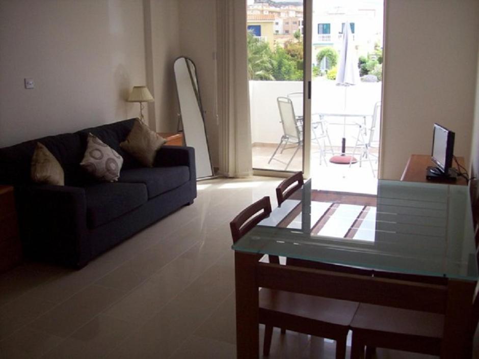 D202 Vanessa Apartments Peyia
