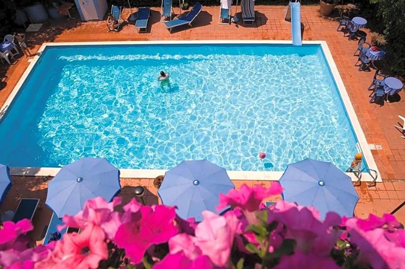 Hotel Leuco in Martinsicuro, Italy