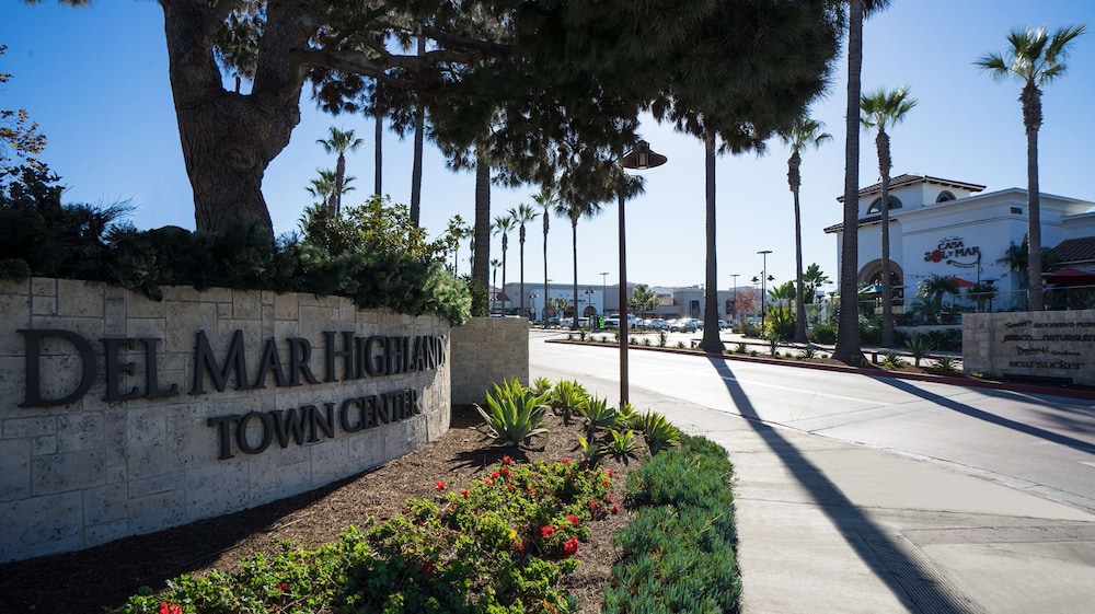 DoubleTree by Hilton San Diego Del Mar - photo 63