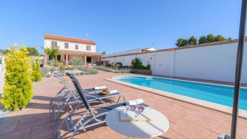 Casa Embalse Bermejales Arenas del Rey by Ruralidays — 4-Star Luxury Hotel in Arenas Del Rey, Spain