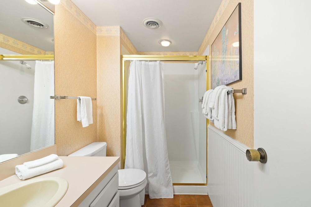 Sand & Sea Resort Condominiums - photo 950