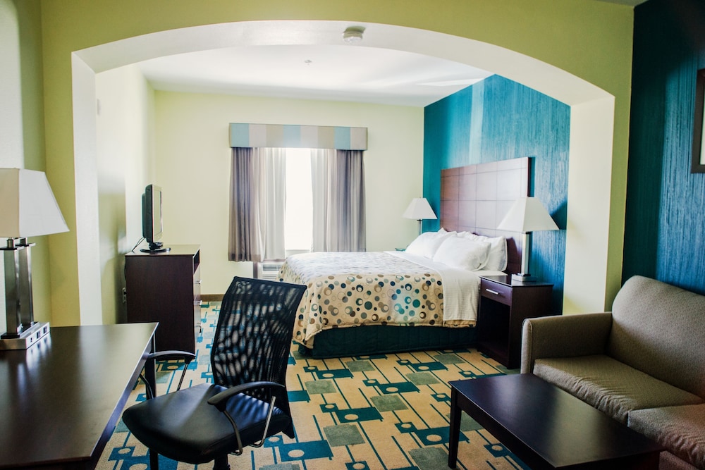 Rivers Inn & Suites - photo 6