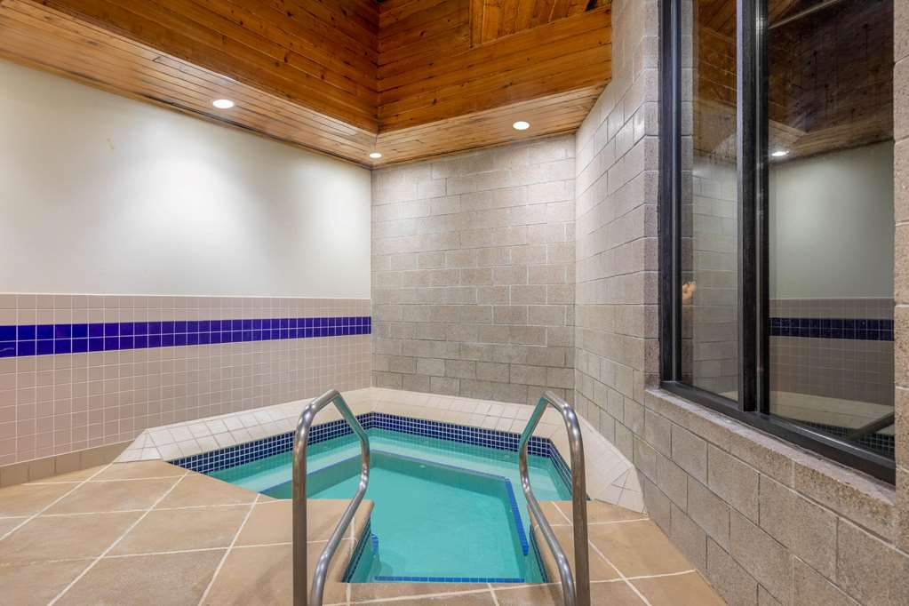 Days Inn by Wyndham Eagan Minnesota Near Mall of America - photo 9