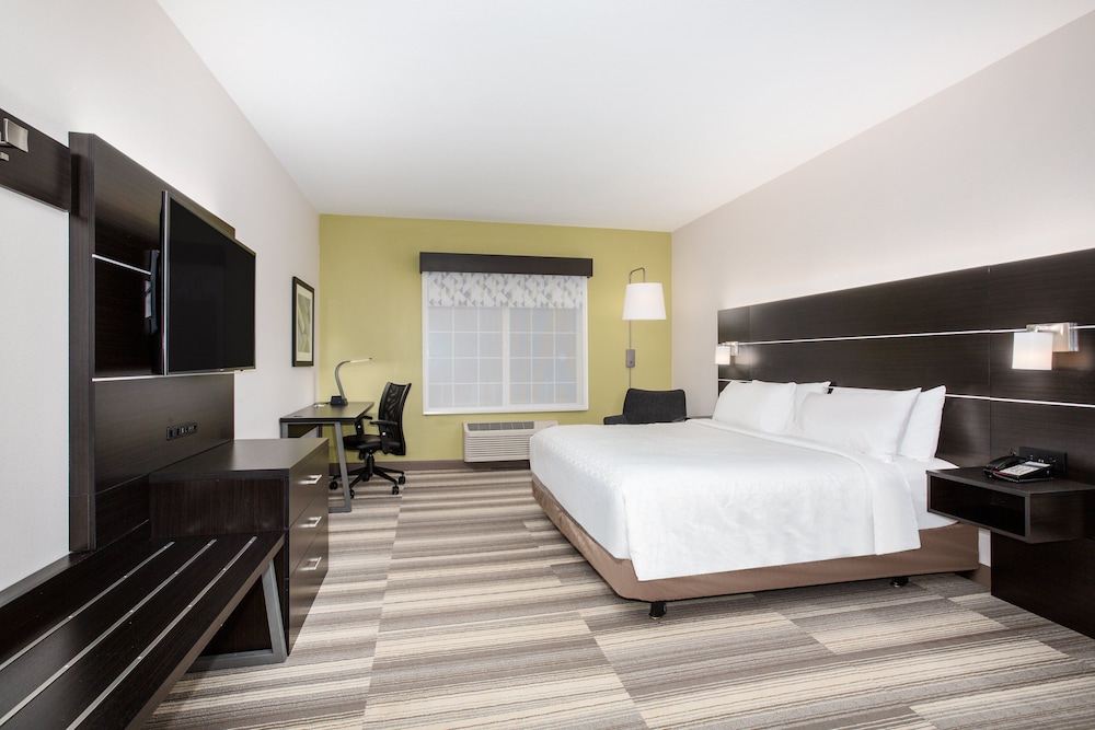 Holiday Inn Express & Suites Lincoln City by IHG - photo 9