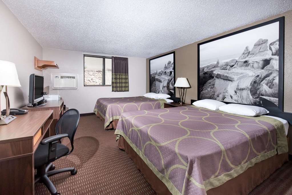 Super 8 by Wyndham Bismarck - photo 11
