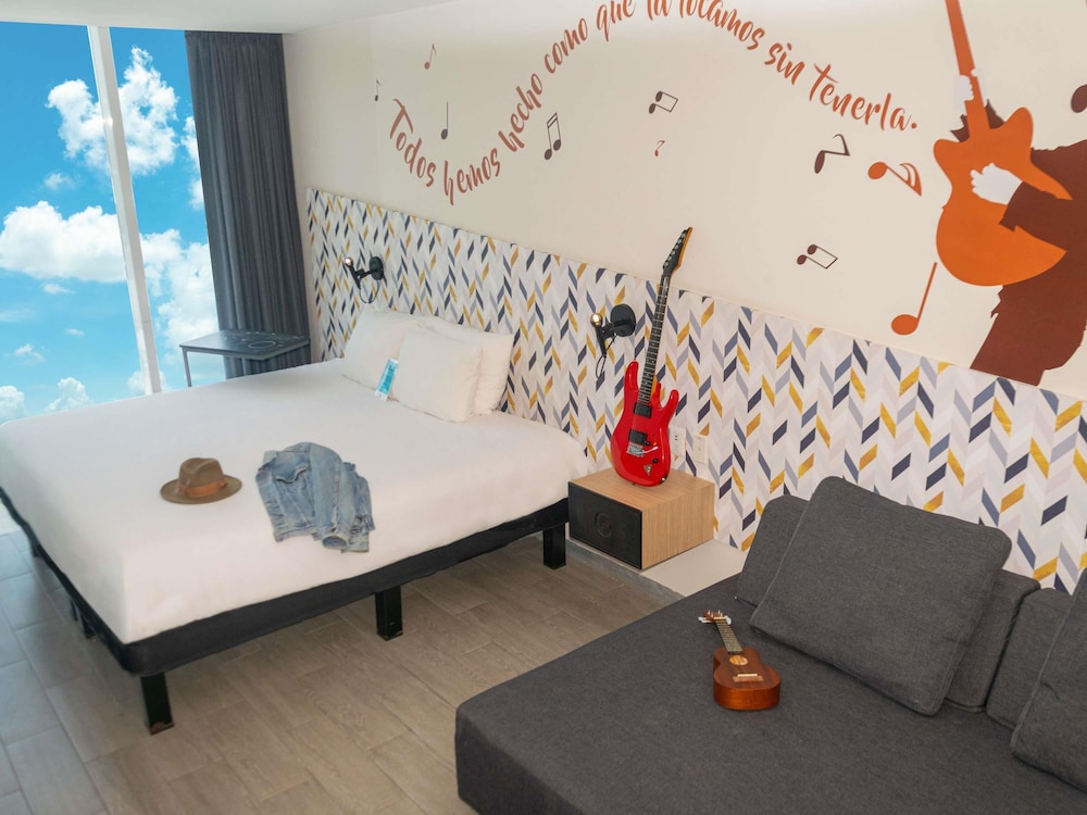 ibis Styles Merida Galerias