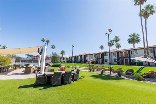 202 Fully Furnished WiFi Included — 4-Star Luxury Hotel in Scottsdale, United States