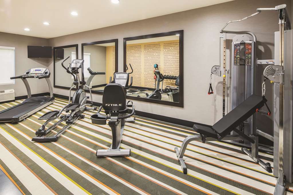 La Quinta Inn & Suites by Wyndham Milledgeville - photo 9