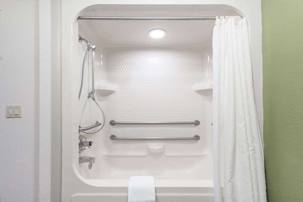 Baymont by Wyndham Pueblo - photo 6