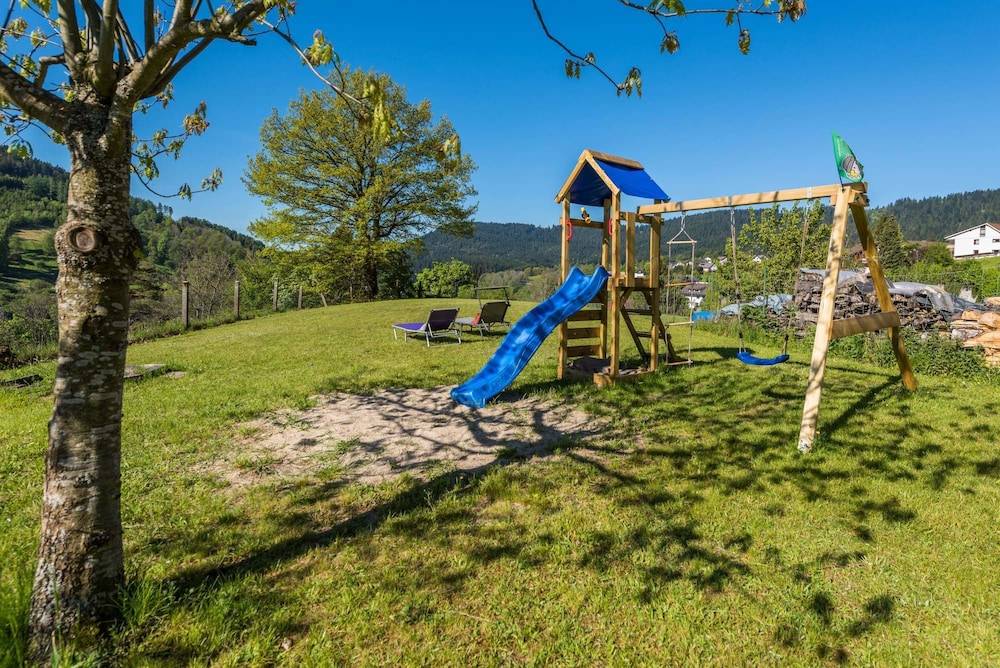 Children's play area - outdoor