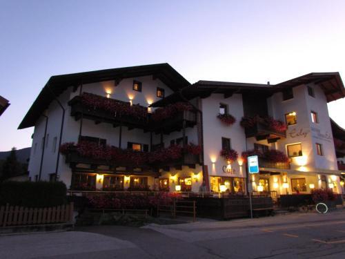 Gasthof Edy — hotel in Falzes