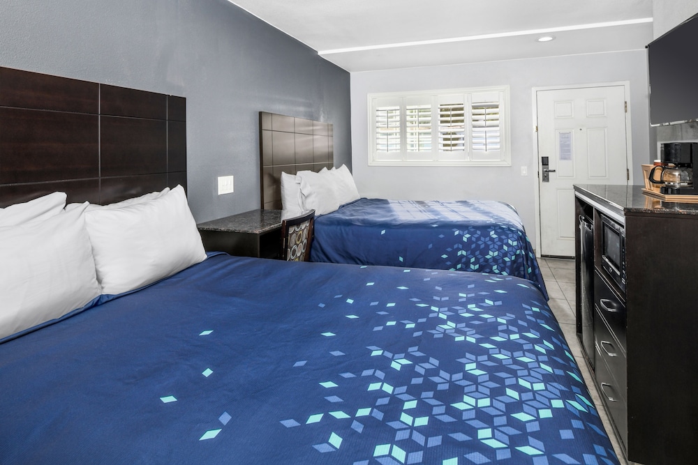 Scandia Motel - photo 12