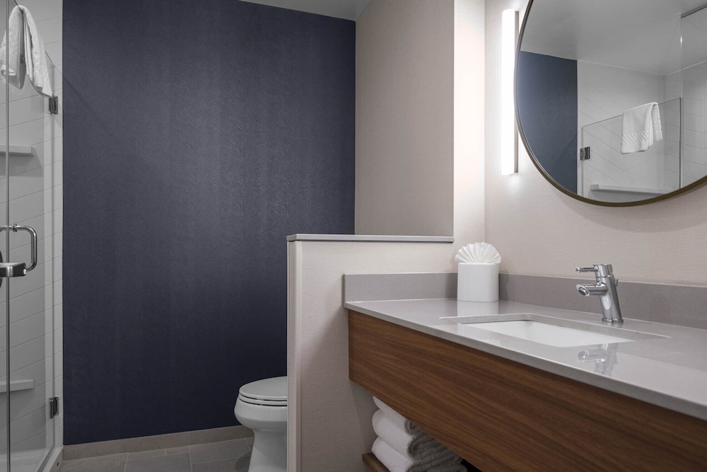 Fairfield Inn & Suites by Marriott Dallas DFW Airport North Irving - photo 9