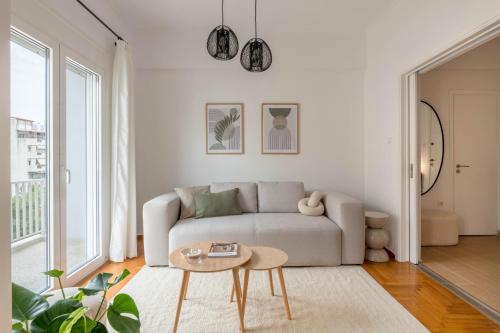 Sunny 2Br Apartment In Nea Smyrni By Upstreet — 4-Star Luxury Hotel in Athens, Greece