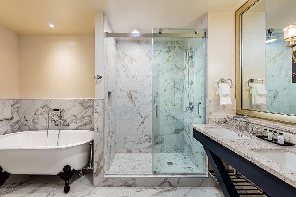 Brownwood Hotel & Spa - photo 21