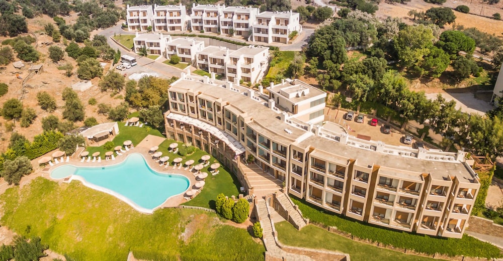 Evia Hotel & Suites in Karystos, Greece