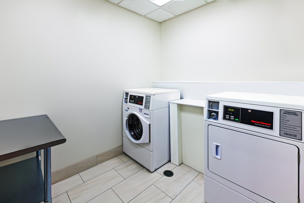 Holiday Inn Express New Orleans East by IHG - photo 15