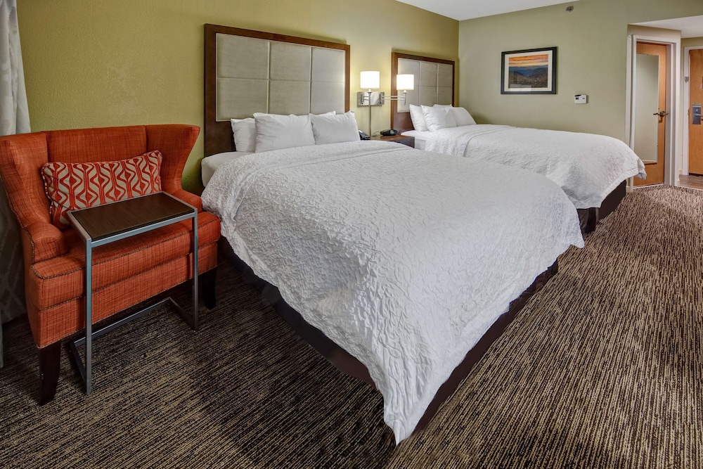 Hampton Inn by Hilton Concord Kannapolis - photo 11