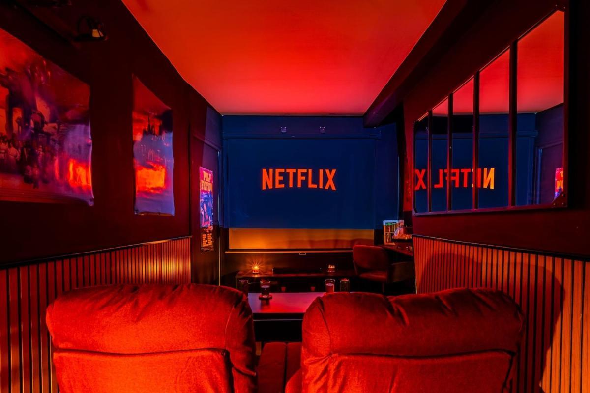 Cinema Love Paris - last minute hotel in Paris