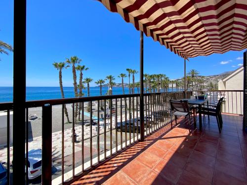 Vistas Privilegiadas Al Mar in Almunecar, Spain