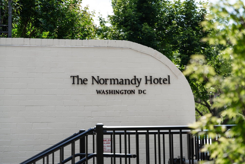 The Normandy Hotel - photo 34