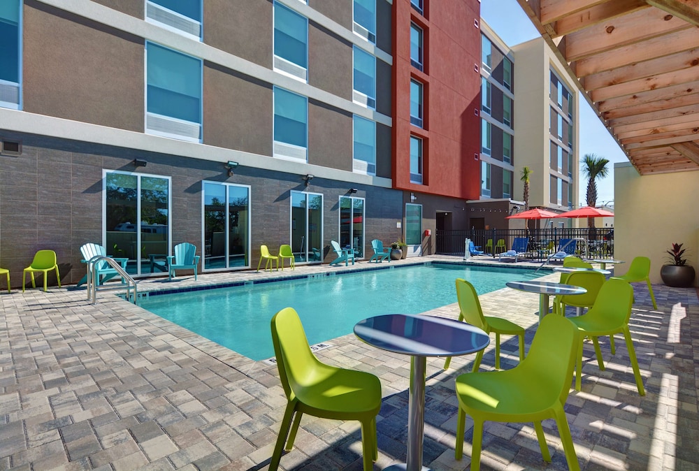 Home2 Suites by Hilton Largo - photo 34