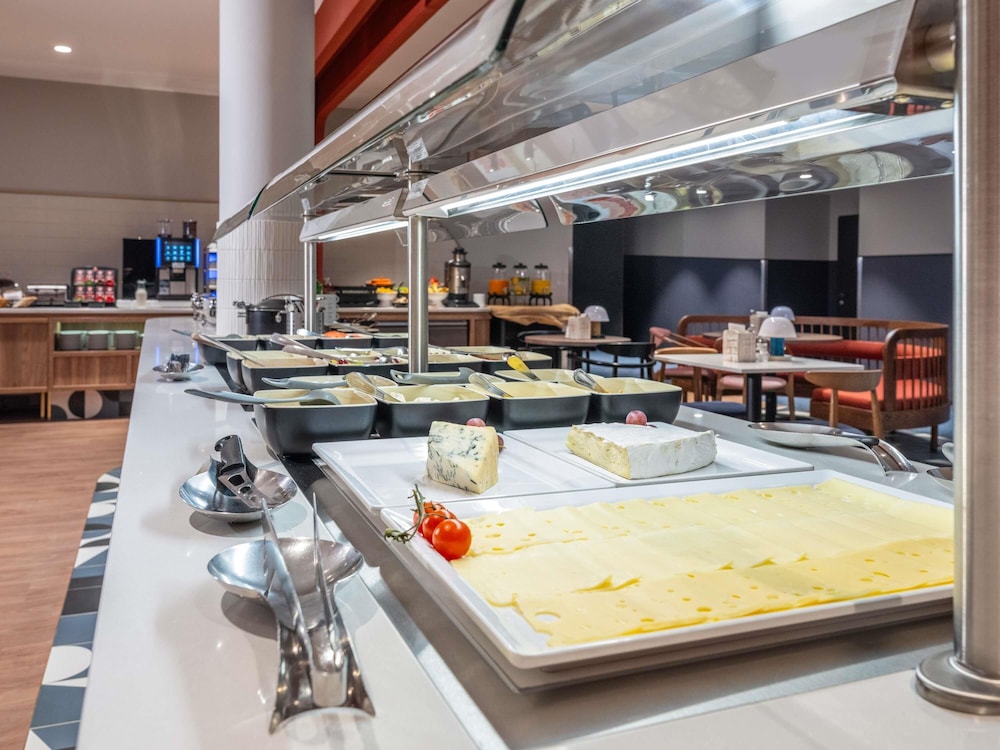 מזון ומשקאות