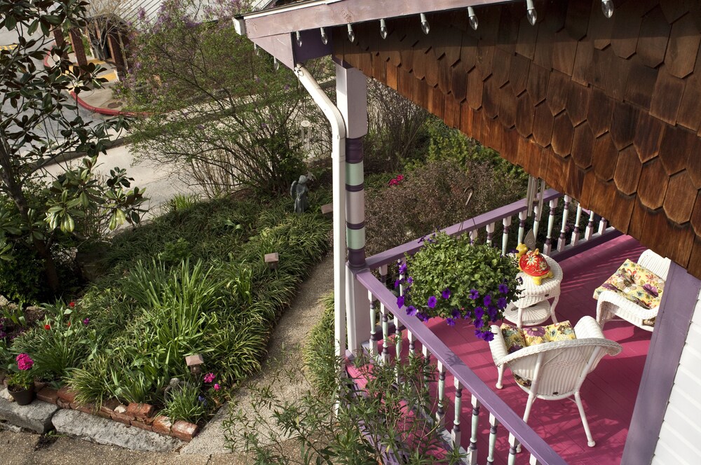 Cliff Cottage Inn Victorian B&B and Boutique Hotel - photo 38
