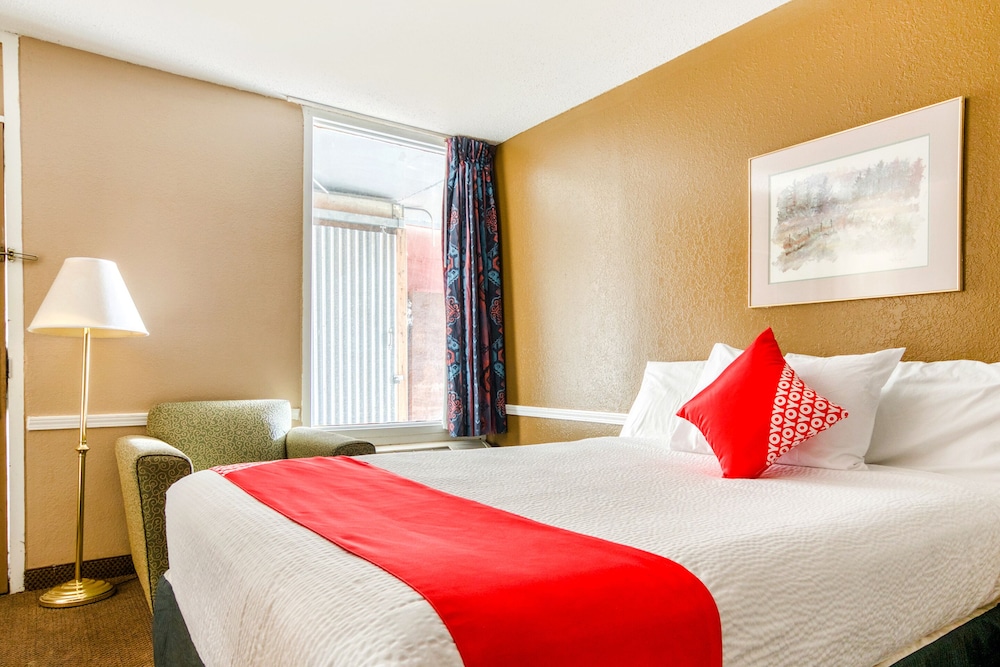 OYO Hotel Wichita Falls Downtown - photo 3