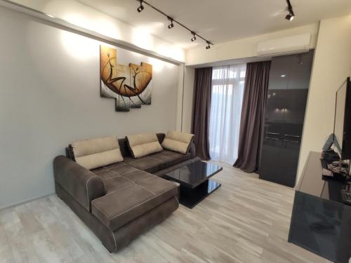 Tbilisi App 3