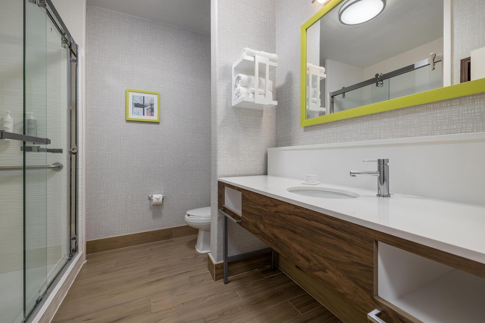 Hampton Inn & Suites Galveston - photo 32