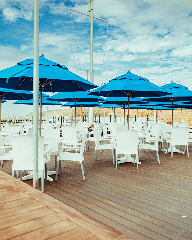 Danfords Hotel and Marina - photo 47