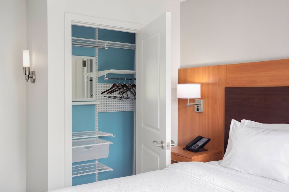 TownePlace Suites by Marriott Bangor - photo 6