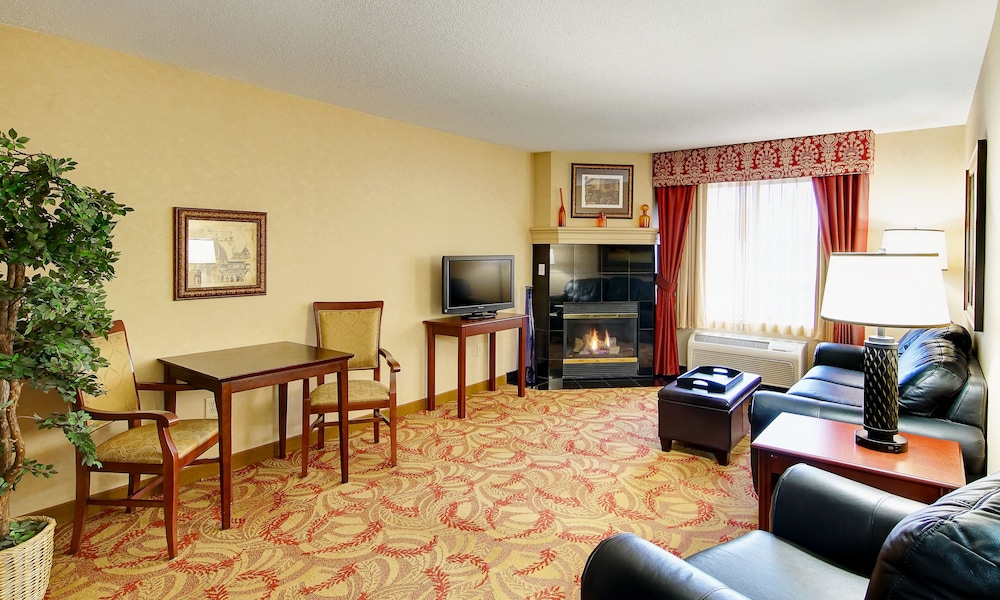 The Grand Hotel Salem - photo 20